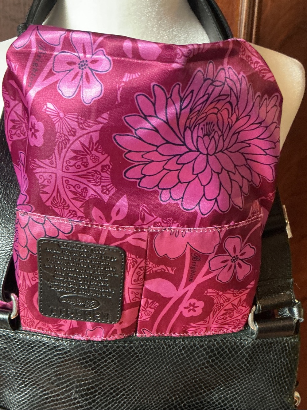 Brighton Black Textured Leather Messenger Bag - Picture 4 of 7